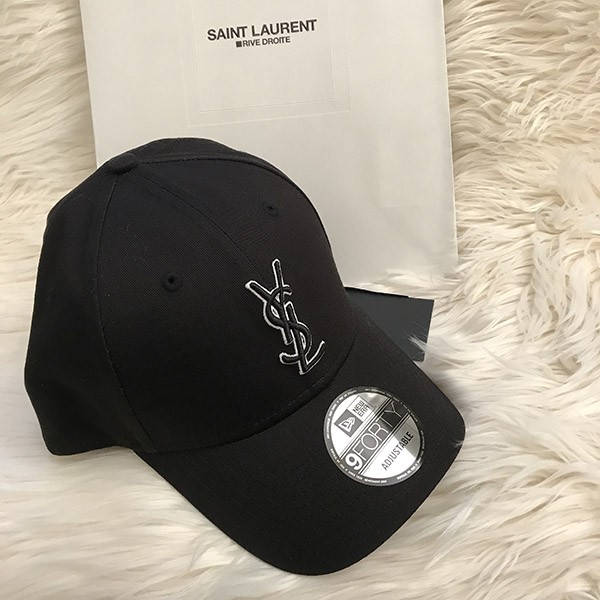 日本未入荷！【サンローラン x New Era】偽物モノグラムキャップ 22031404|スーパーコピー